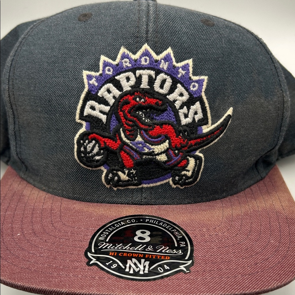 Vintage Mitchell & Ness Raptors Two-Tone Cap